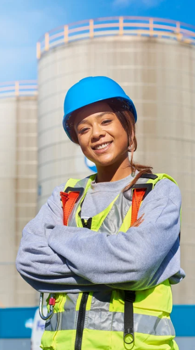 Profesional industrial en planta